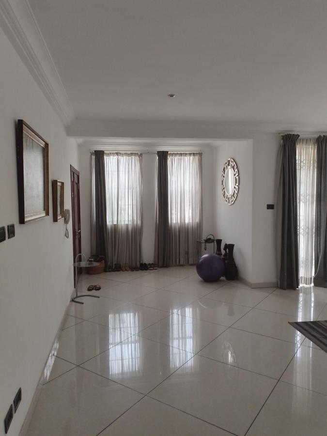 Tricia'S Place - One Family At A Time Apartment Accra Luaran gambar